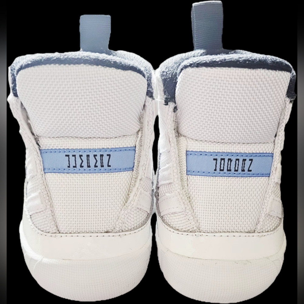 Jordan 11 Crib Bootie (Size 4c)